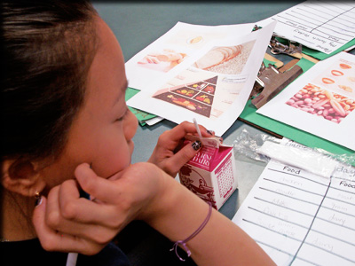 ESF students help fifth graders make healthy food choices