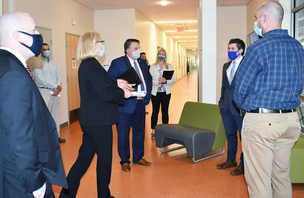 SUNY Chancellor Jim Malatras visits ESF