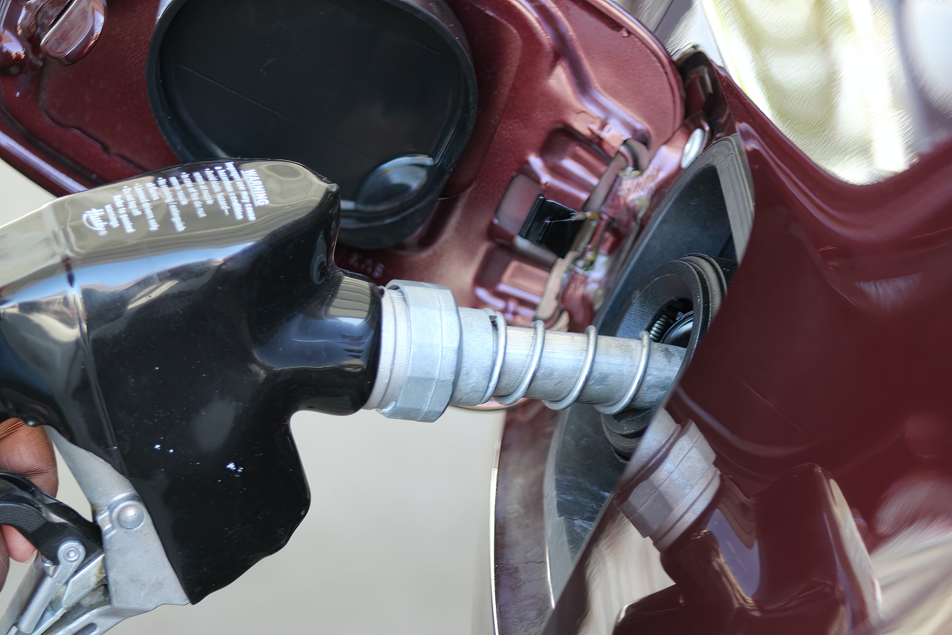 Fueling up auto gas tank