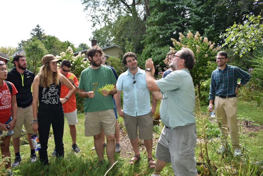 Don Leopold teaching students